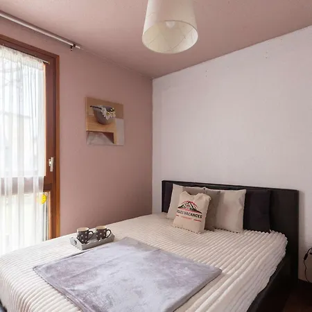T2 A Saint-lary, 4 Pers., Balcon Sud, Wifi Gratuit, Navette Proche - Fr-1-296-288 Apartment