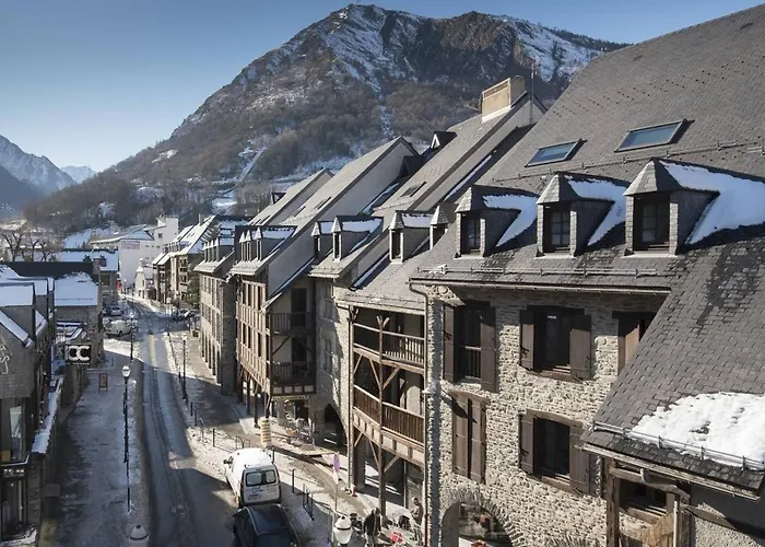 4 Pers. Saint-lary, Proche Centre, Wifi - Fr-1-296-288 Appartement *